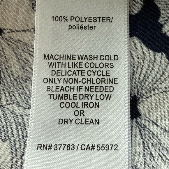 Shelli Segal Floral Black and White Women's Top Sz S - Picture 12 of 12